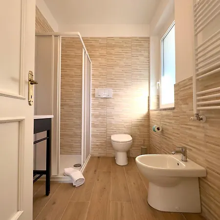 Il Boschetto - Con Piscina Guest house